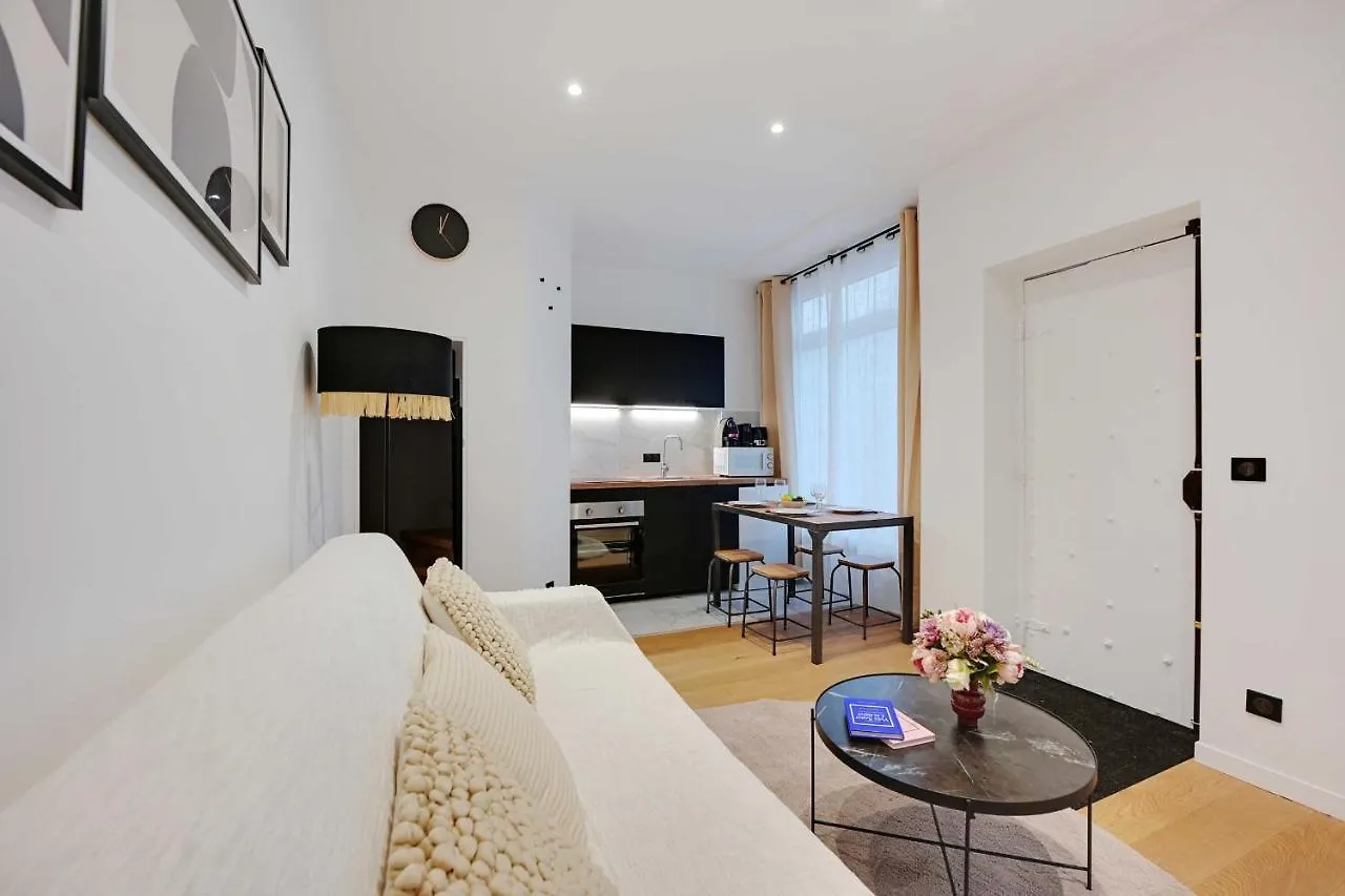 Lovely Apartment In The Heart Of The Grand Boulevards Paříž 0*,  Francie